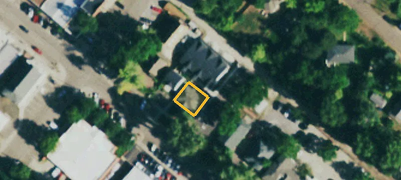 240 2nd Ave