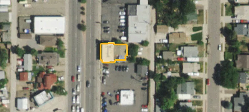 4064 Broadway
