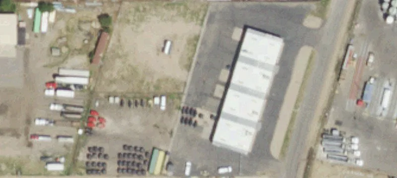 895 5th Ave