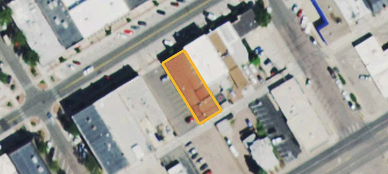 618 Main St