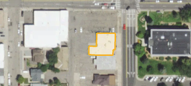 21 4th Ave