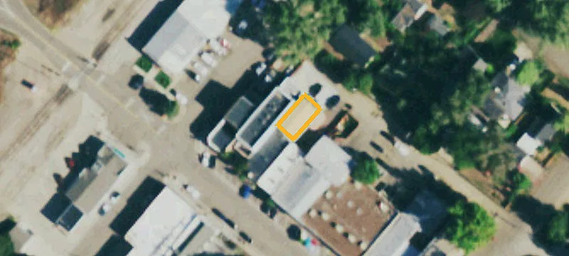 112 2nd Ave