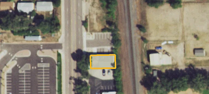 500 Santa Fe Ave