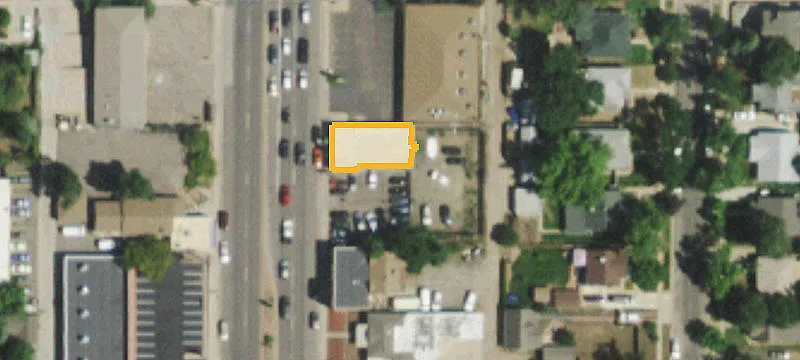 3718 Broadway