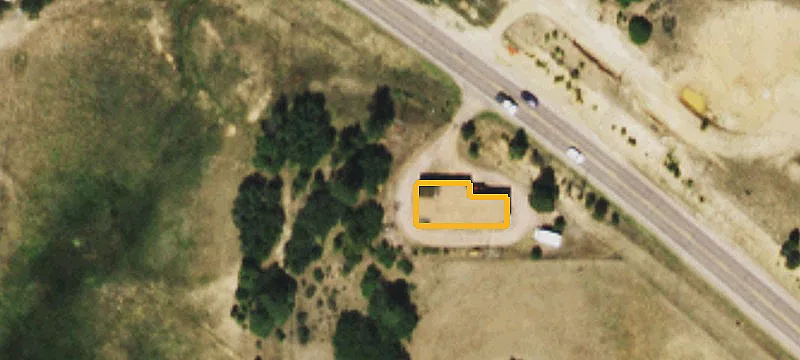 320 Hwy 105