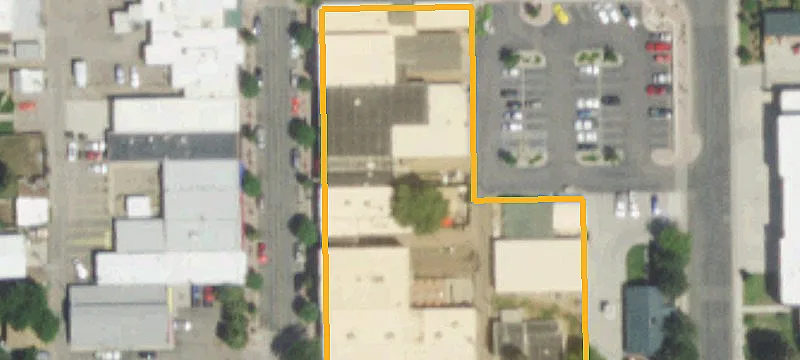 13 12th S Parish Ave