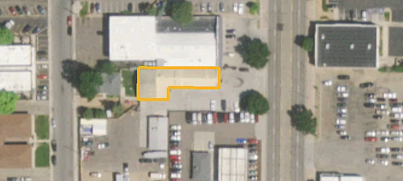 1401 Main St
