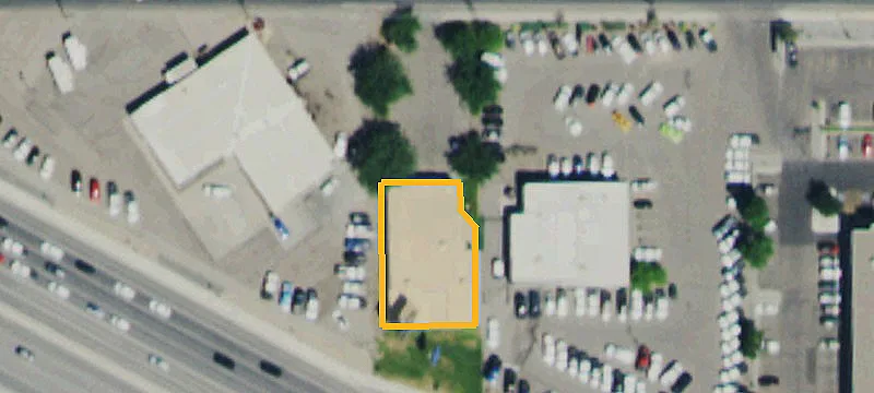 995 Independent Ave