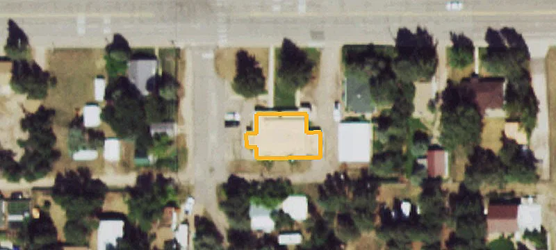 404 Comanche St