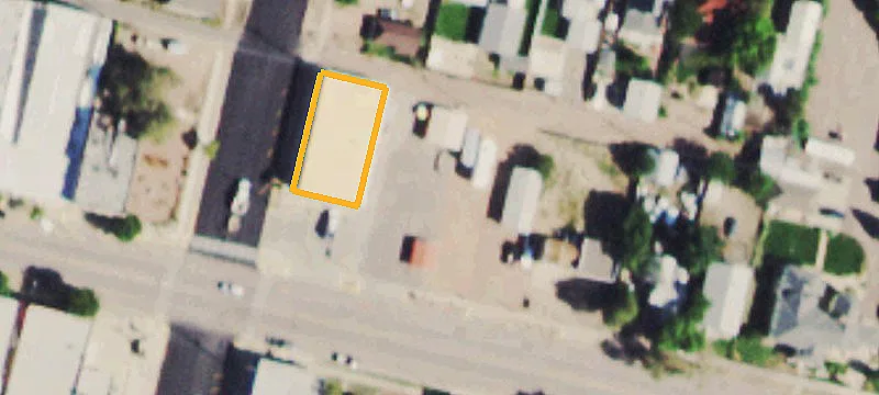 211 Main St