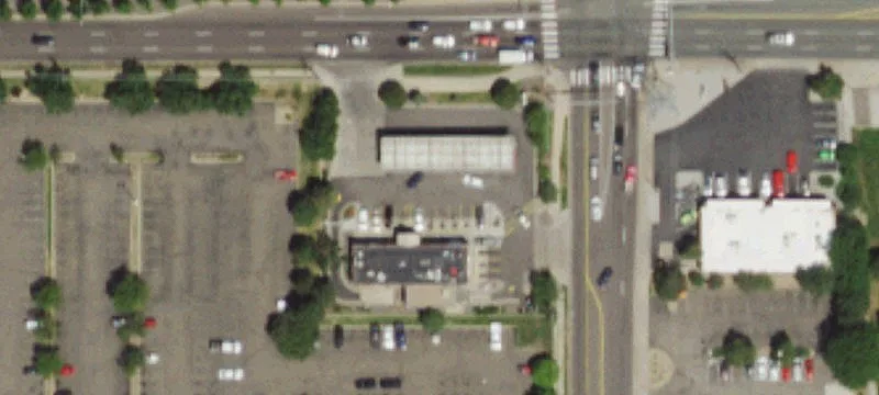 13690 Alameda Ave