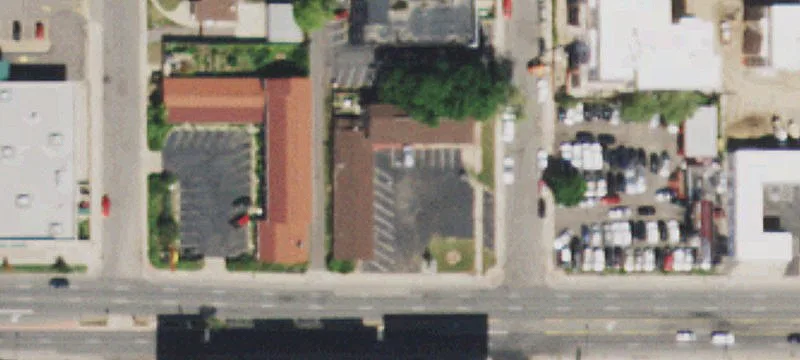 5001 Colfax Ave