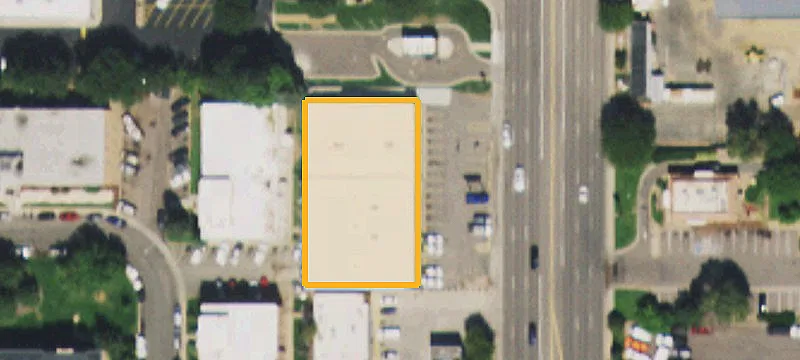 5553 Broadway
