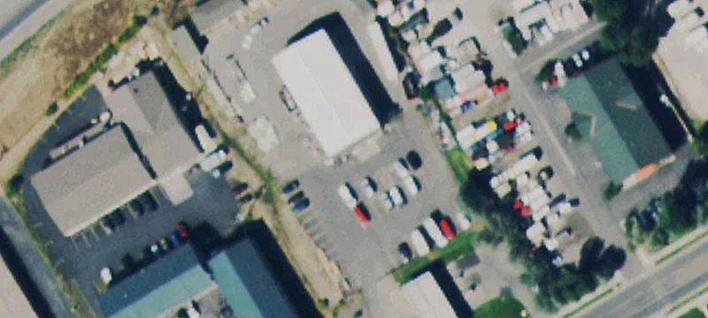 751 Chambers Ave