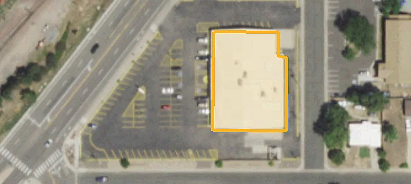 7400 Hwy 2nd 2