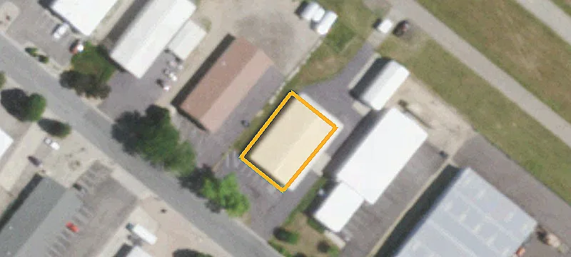 512 Link Ln