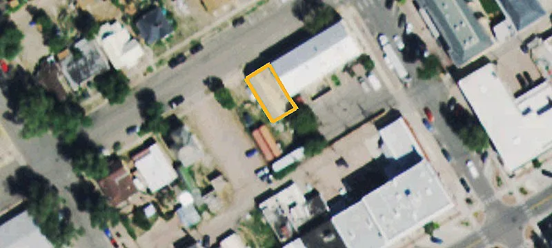 320 Macon Ave