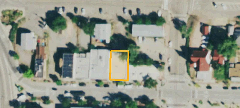 422 Main St
