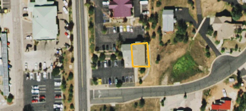 471 Baldwin St