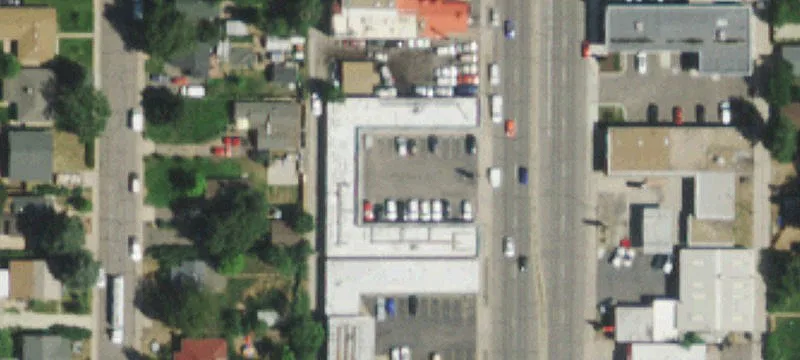 4455 Broadway