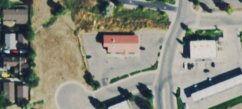 100 Oakridge Ct