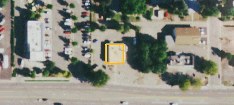 1705 Eisenhower Blvd