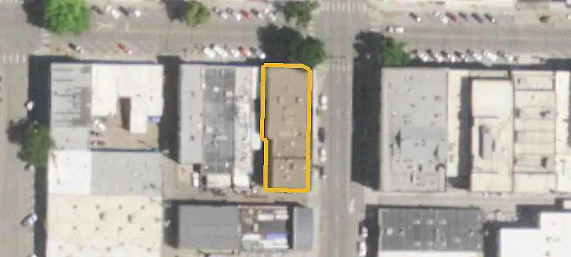 140 4th St