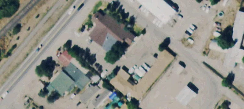 738 Grand Ave