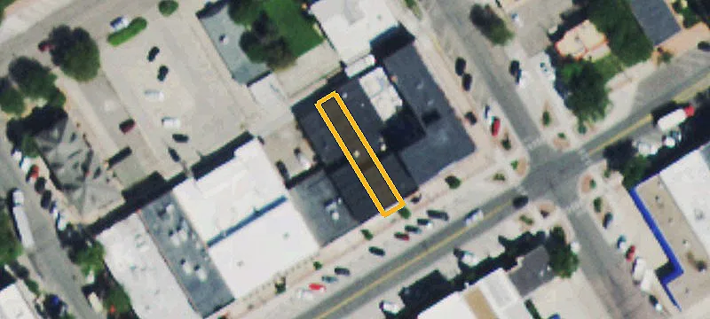 621 Main St