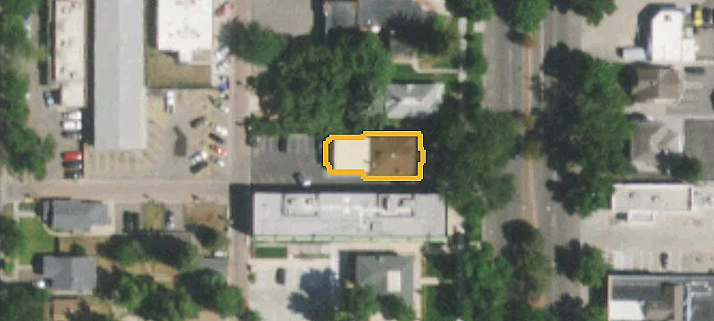 613 College Ave