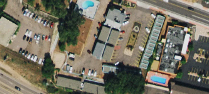 123 Manitou Ave