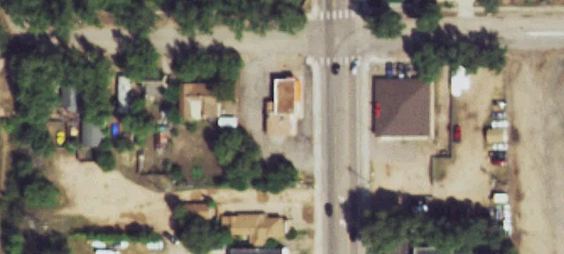 301 Santa Fe Ave