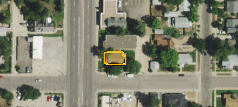 3798 Broadway