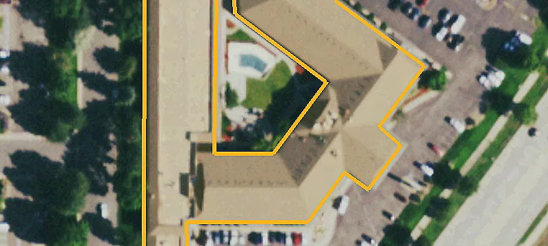 1900 Ken Pratt Blvd