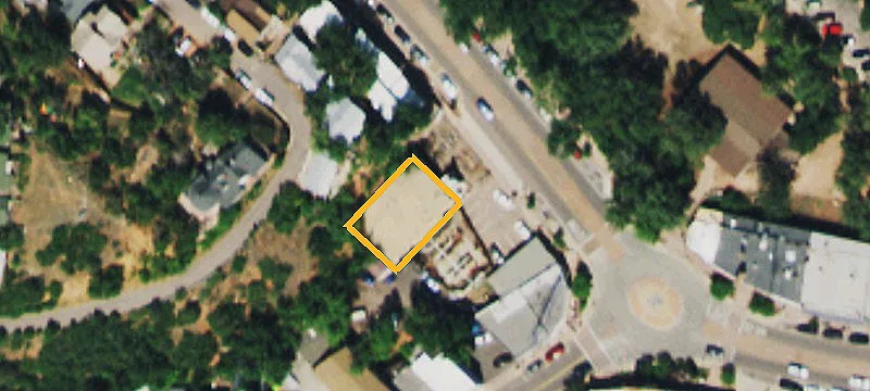 1007 Manitou Ave