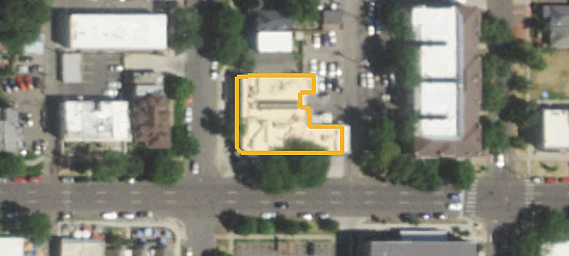 1700 Humboldt St