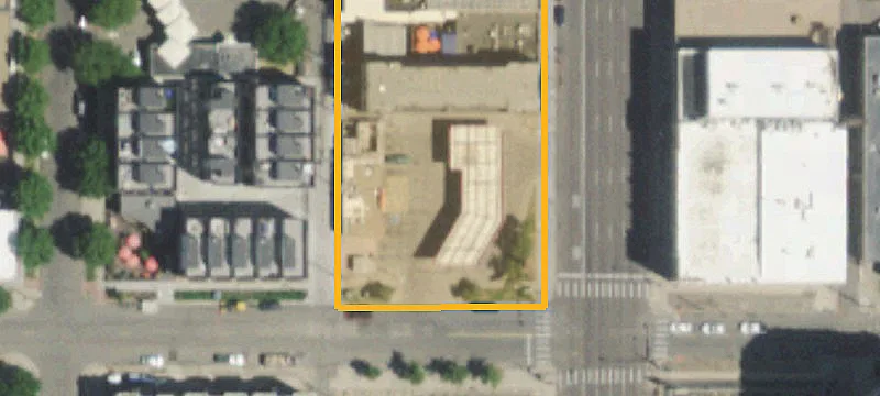 1001 Broadway