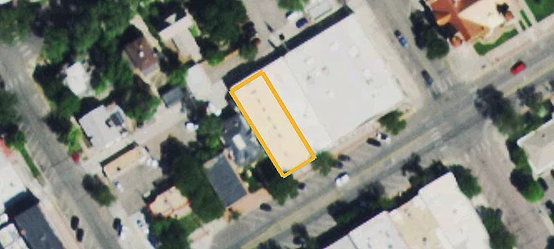 719 Main St