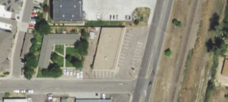 495 Main St