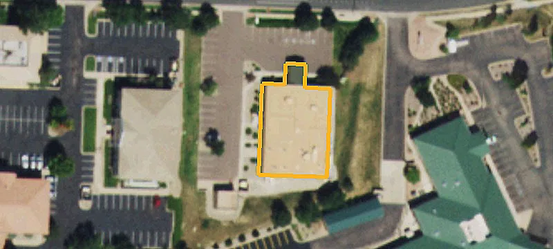 245 Parkside Dr