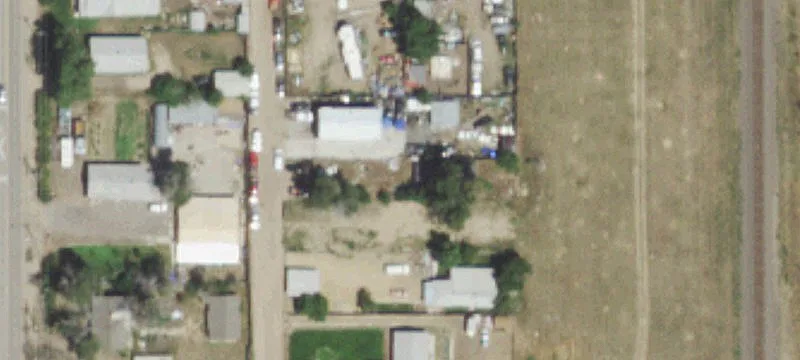 1272 Main St
