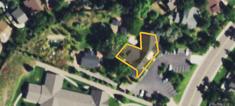 8241 Continental Dv Rd