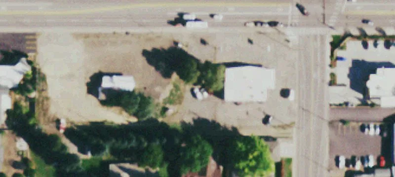 1910 Eisenhower Blvd