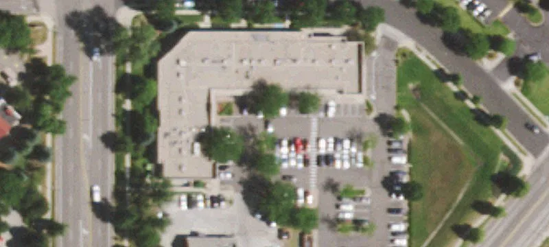 1112 Oakridge Dr