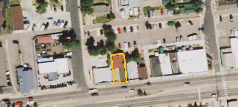 216 Midland Ave