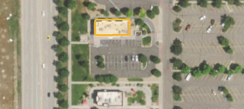2604 Main St