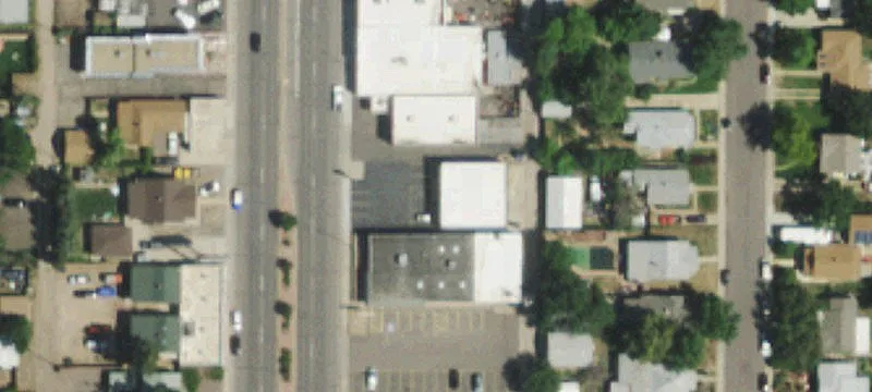 4236 Broadway