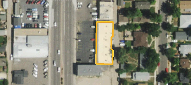 3914 Broadway
