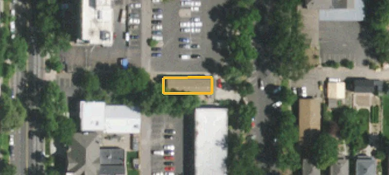 319 Mathews St
