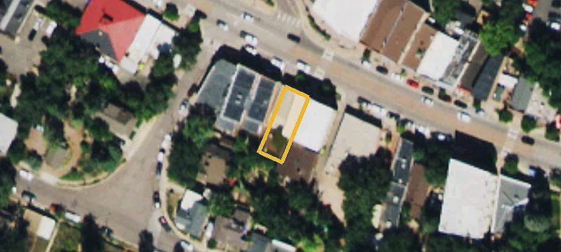 735 Manitou Ave